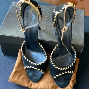Gucci black and gold heels size 9